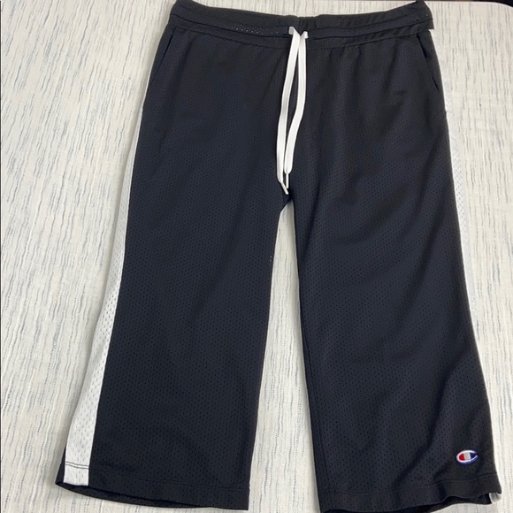 Like new Champion Ventilated Capri Warm Up - Picture 5 of 6